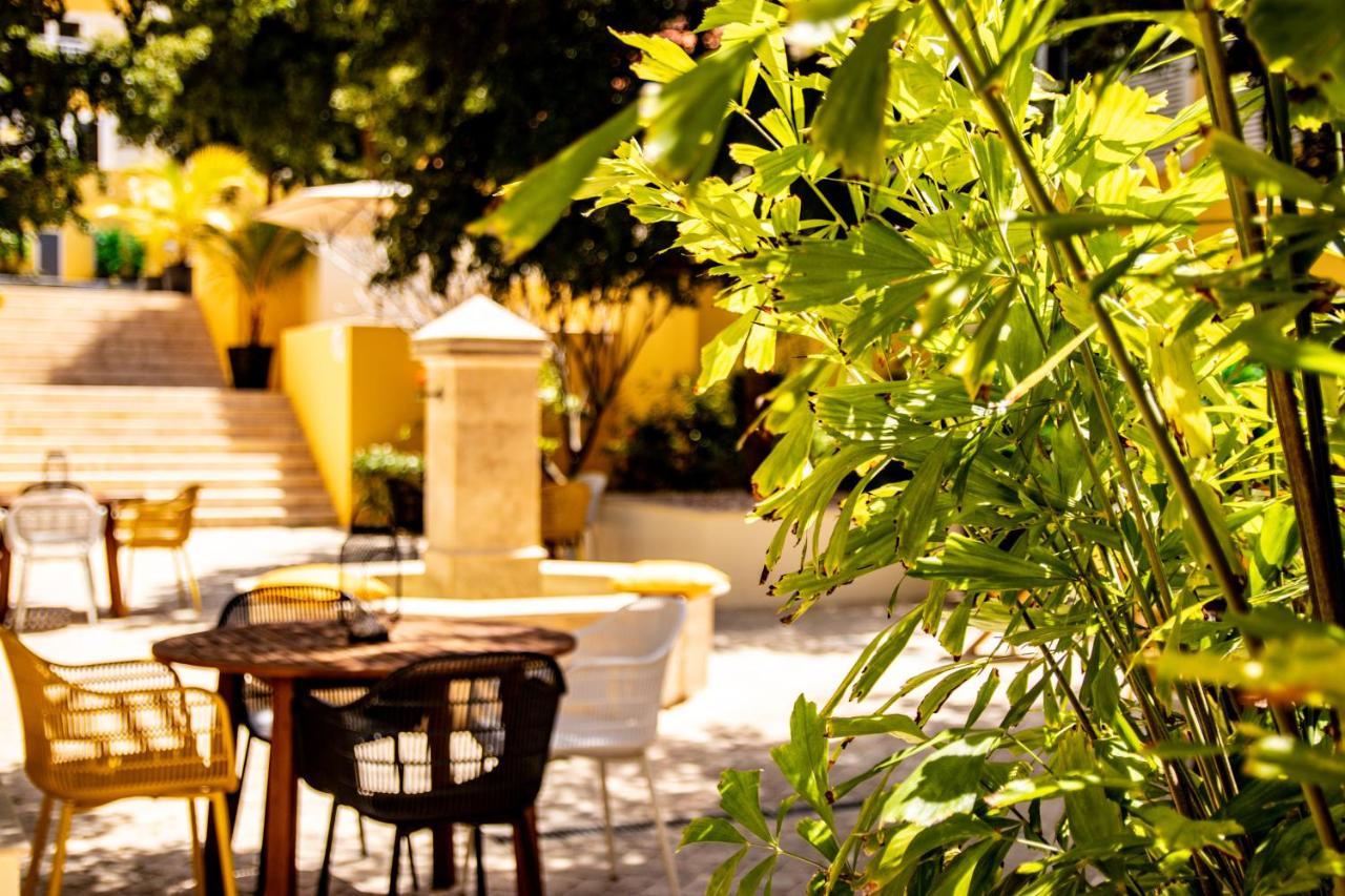 Bayside Boutique Hotel - Blue Bay Golf & Beach Resort Dorp Dorp Sint Michiel المظهر الخارجي الصورة