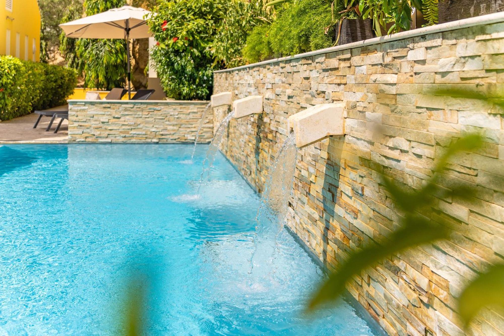 Bayside Boutique Hotel - Blue Bay Golf & Beach Resort Dorp Dorp Sint Michiel المظهر الخارجي الصورة