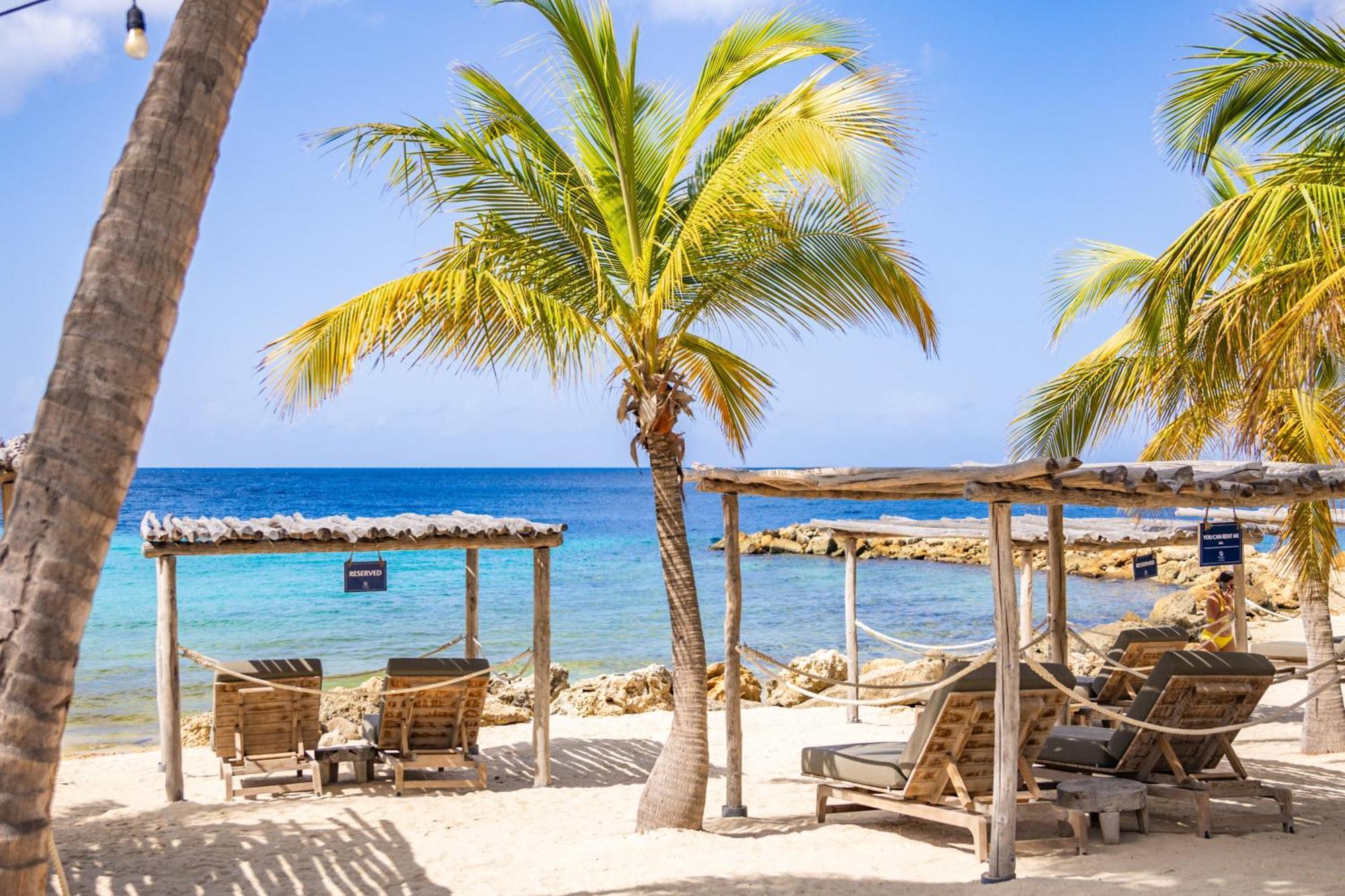 Bayside Boutique Hotel - Blue Bay Golf & Beach Resort Dorp Dorp Sint Michiel المظهر الخارجي الصورة