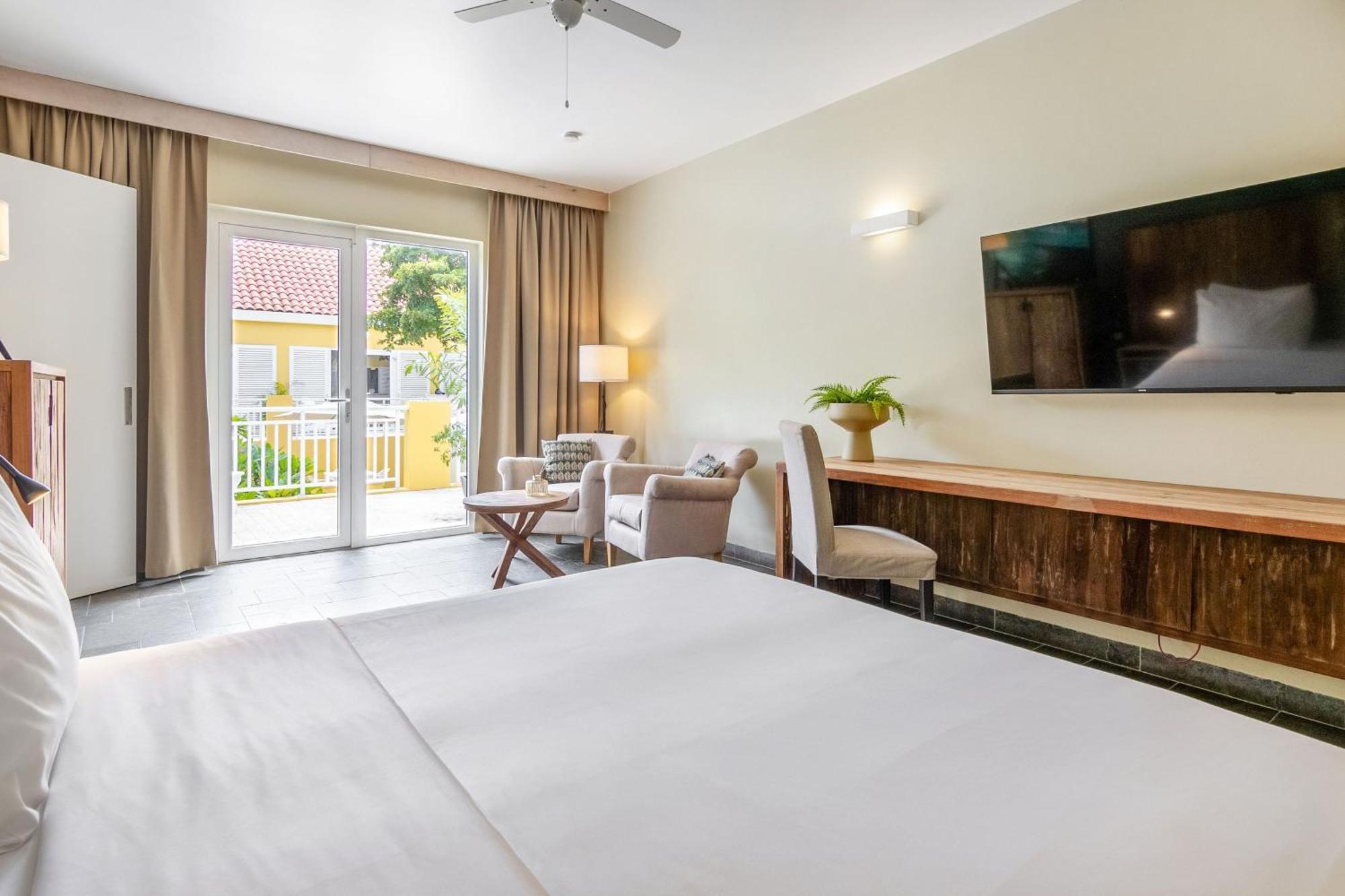 Bayside Boutique Hotel - Blue Bay Golf & Beach Resort Dorp Dorp Sint Michiel المظهر الخارجي الصورة