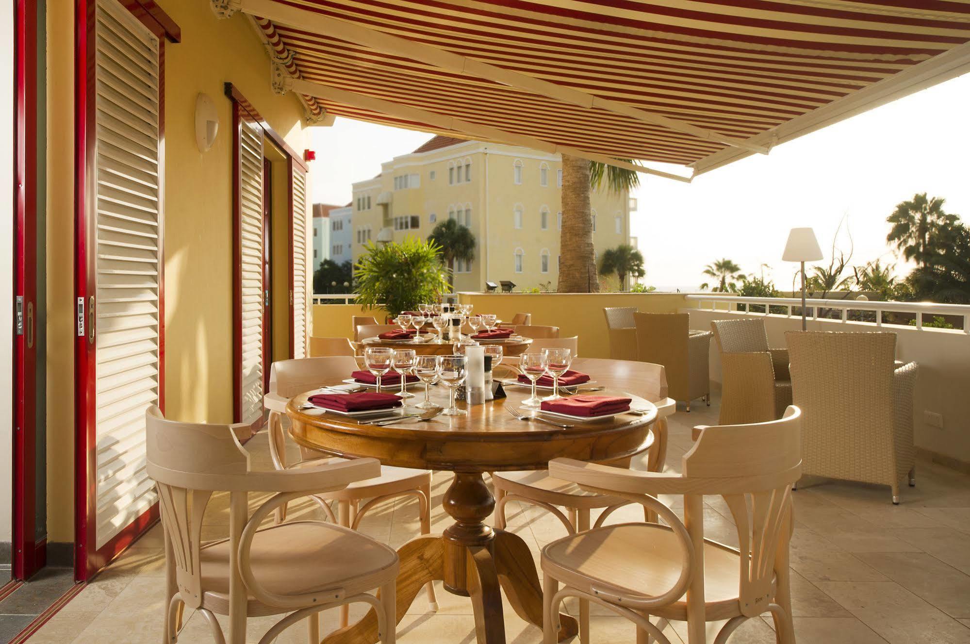 Bayside Boutique Hotel - Blue Bay Golf & Beach Resort Dorp Dorp Sint Michiel المظهر الخارجي الصورة